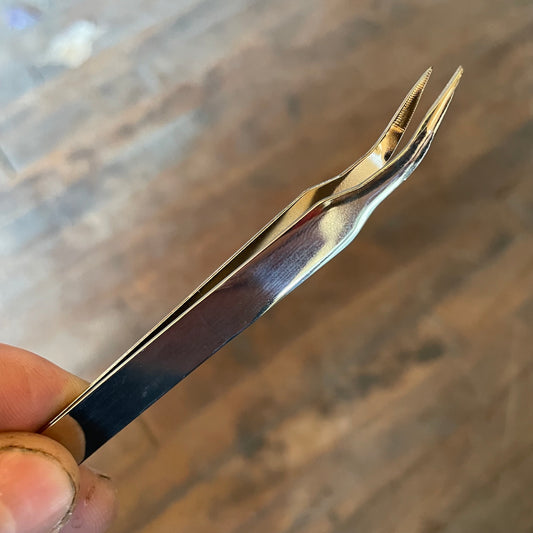 US Made Yankee Curved Serrated Tip Tweezers Unbranded (TW-58CTU)